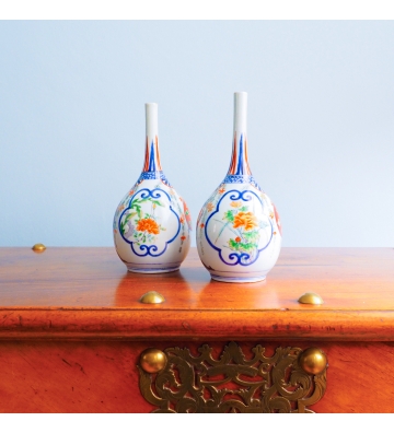 A pair of Imari bottles